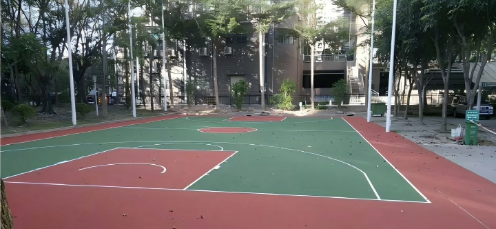 Weather-resistant polyurethane system